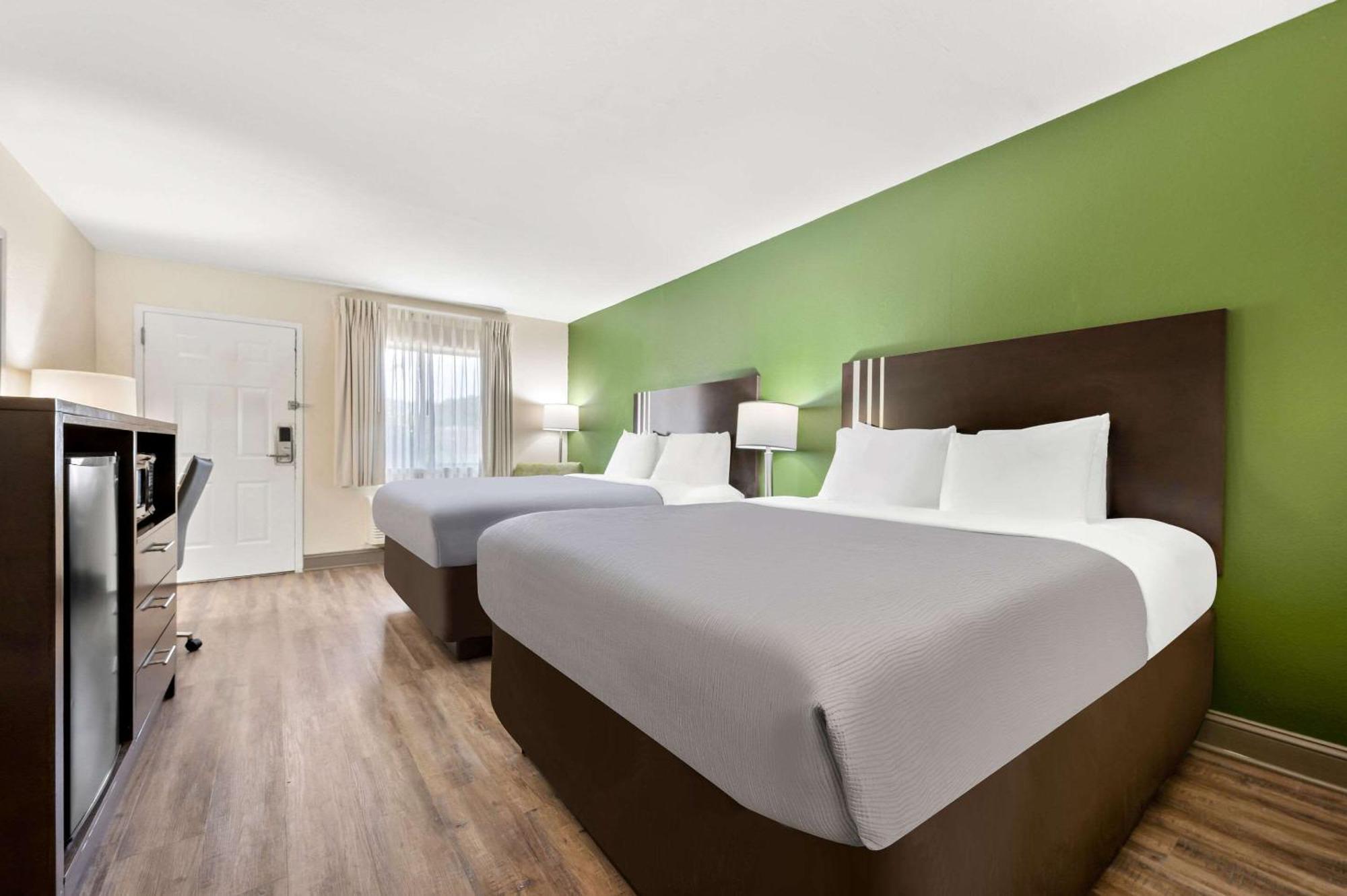 Quality Inn Pelham I-65 Exit 246 Экстерьер фото